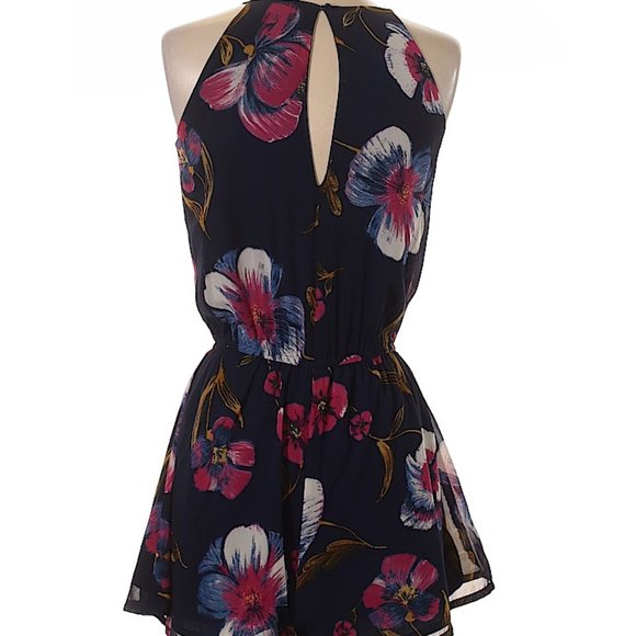 Flower Romper - Picture 3 of 4